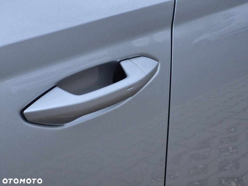 Skoda Octavia 2.0 TDI Style DSG - 9