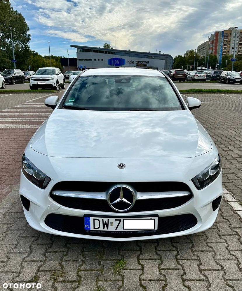 Mercedes-Benz Klasa A 180 Style 7G-DCT - 7