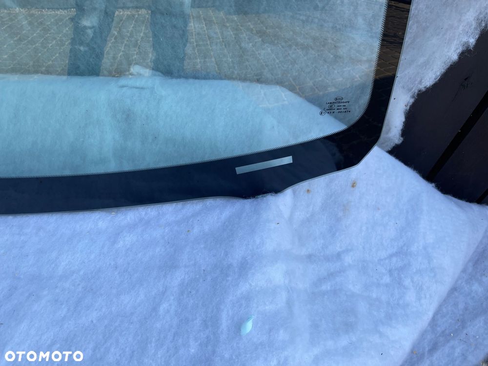 szyba przednia toyota avalon sedan sensor po 2005- - 3