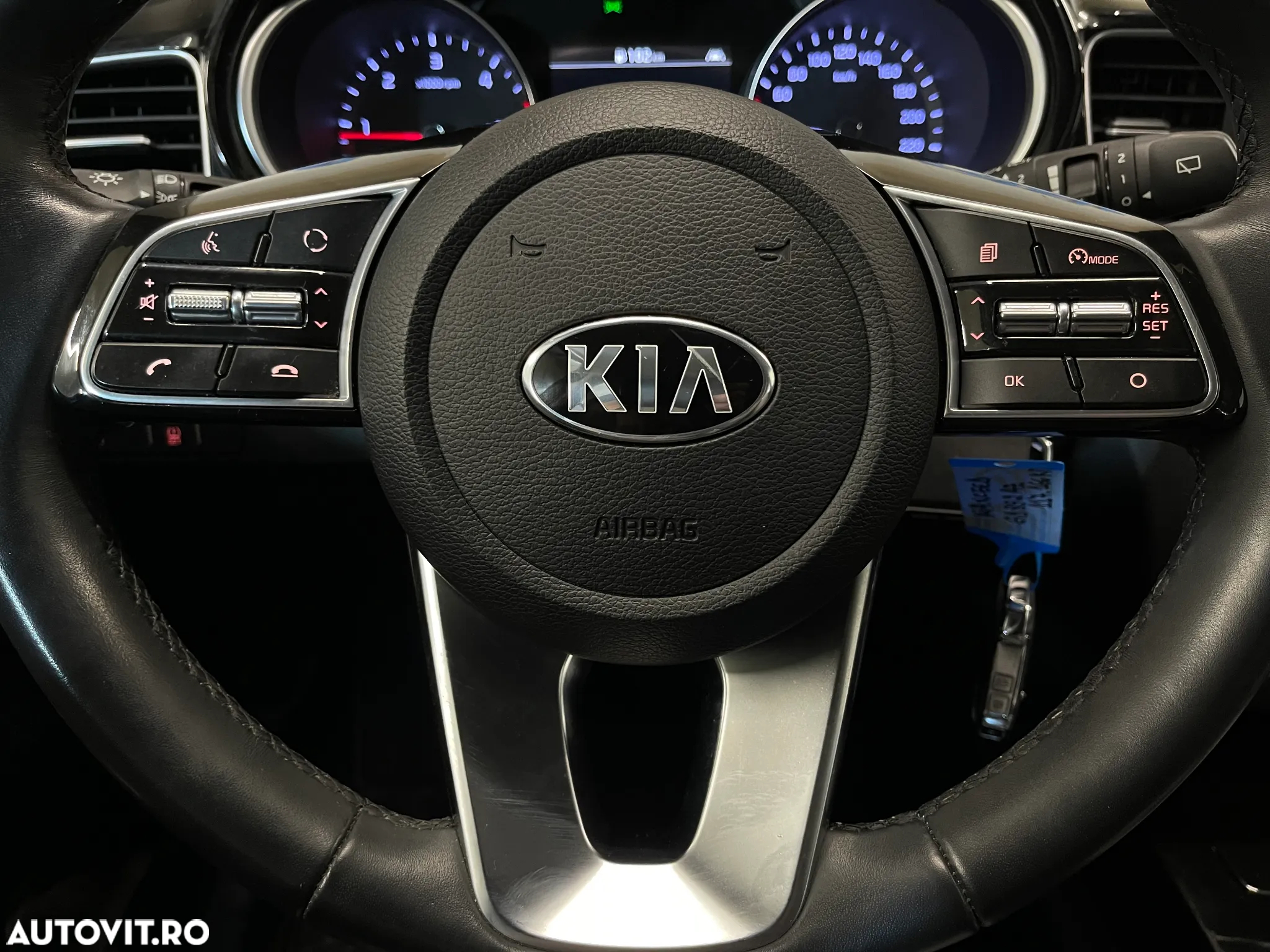 Kia XCeed 1.6 DSL 6MT Style - 18
