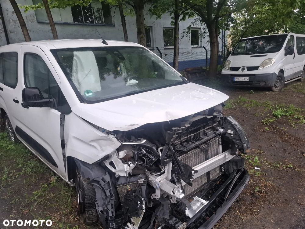 Toyota Proace City Verso 1.5 D-4D Business - 2