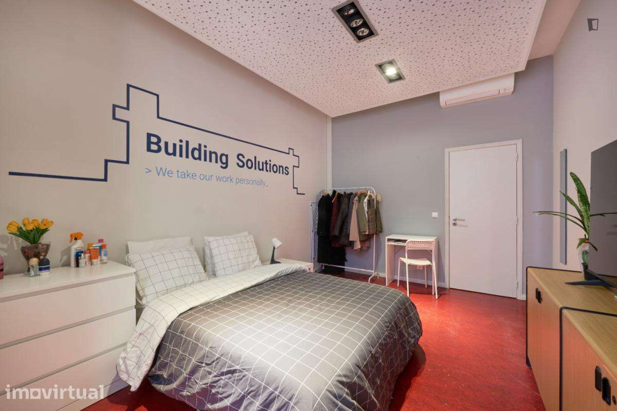 Quarto - localizado em Entrecampos Lisbon - Grande imagem: 4/12