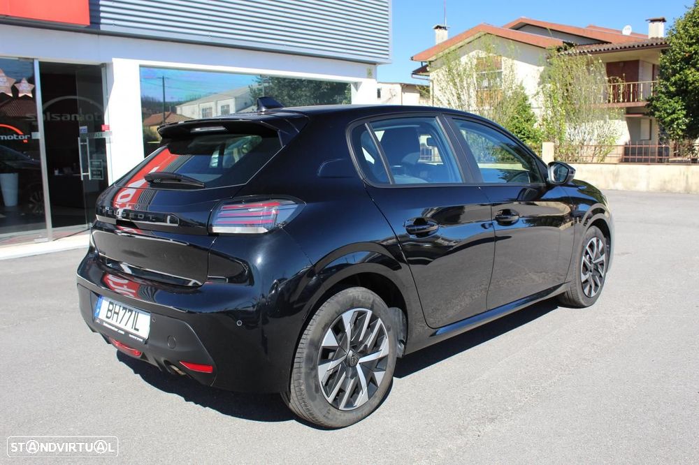 Peugeot 208 1.2 PureTech Active - 5