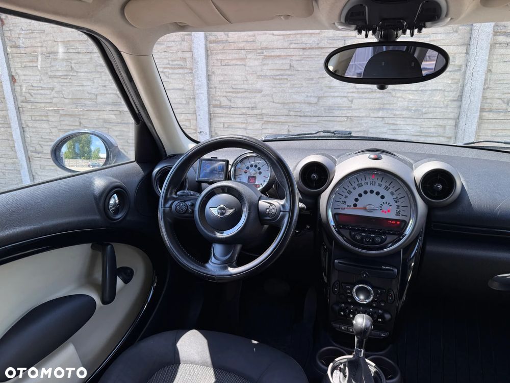 MINI Countryman - 16