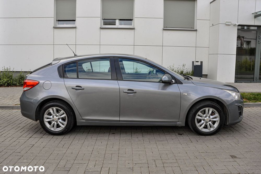 Chevrolet Cruze - 5