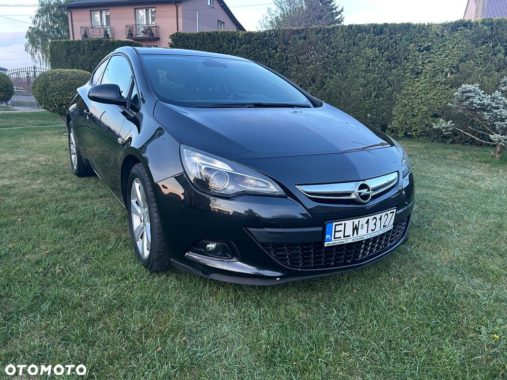 Opel Astra 1.4 Turbo - 1