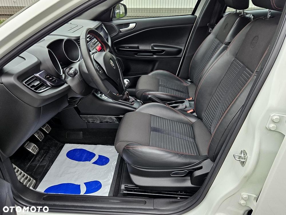 Alfa Romeo Giulietta 1.4 TB 16V Turismo - 20