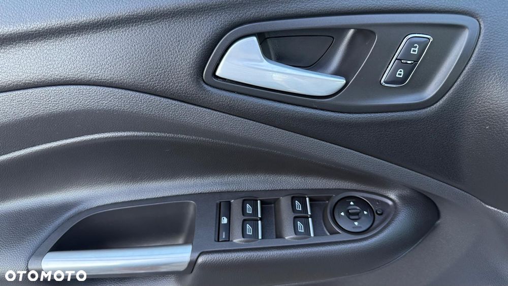 Ford Kuga 2.0 TDCi 4WD Titanium - 10