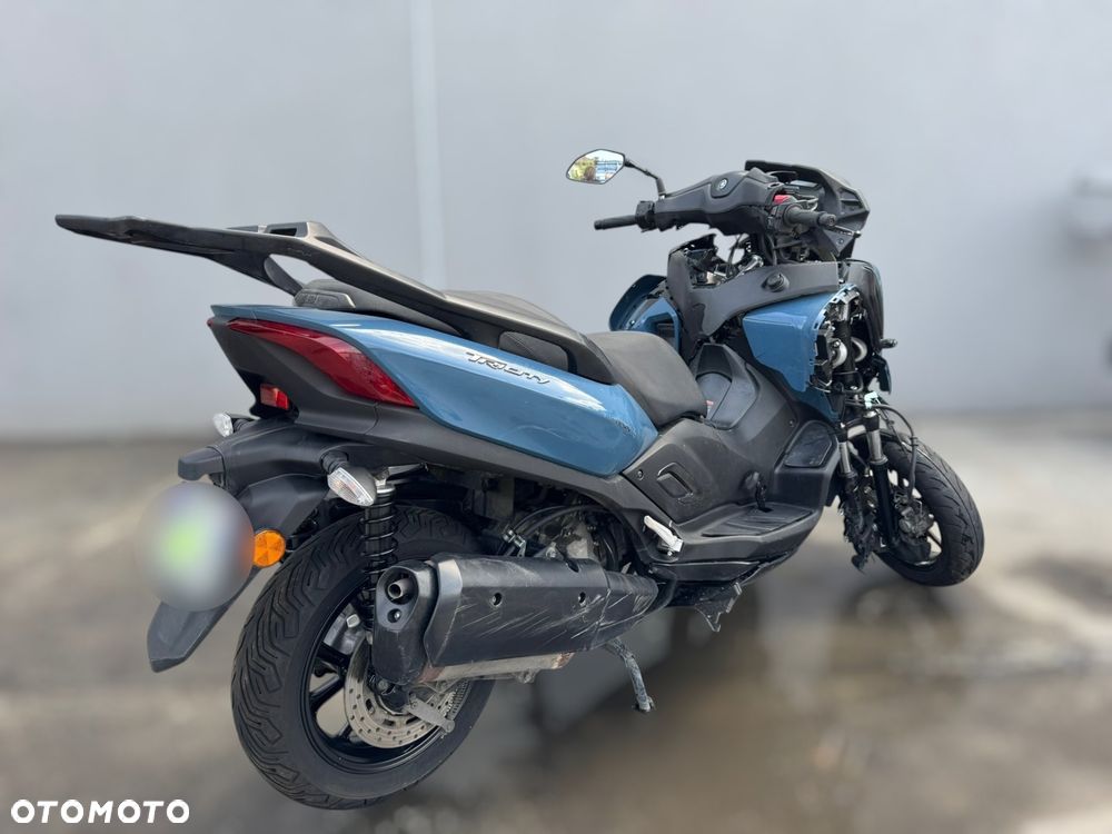 Yamaha Tricity - 4