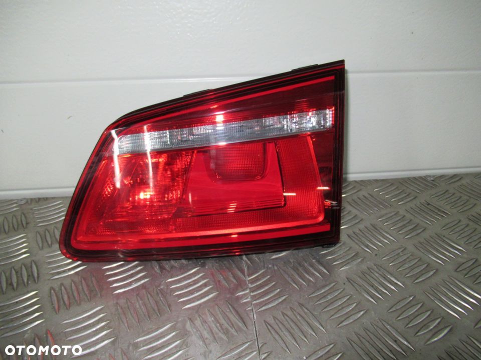 LAMPA TYŁ TYLNA W KLAPĘ PRAWA LEWA VW GOLF SPORTSVAN 510 2014-