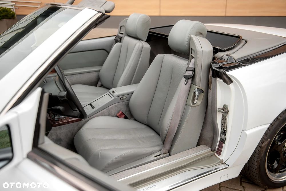 Mercedes-Benz SL - 11