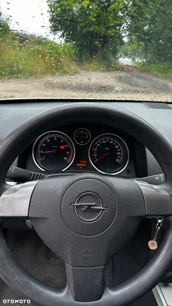 Opel Astra 1.6 Sport - 13