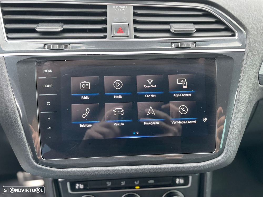 VW Tiguan 2.0 TDI R-Line DSG - 29