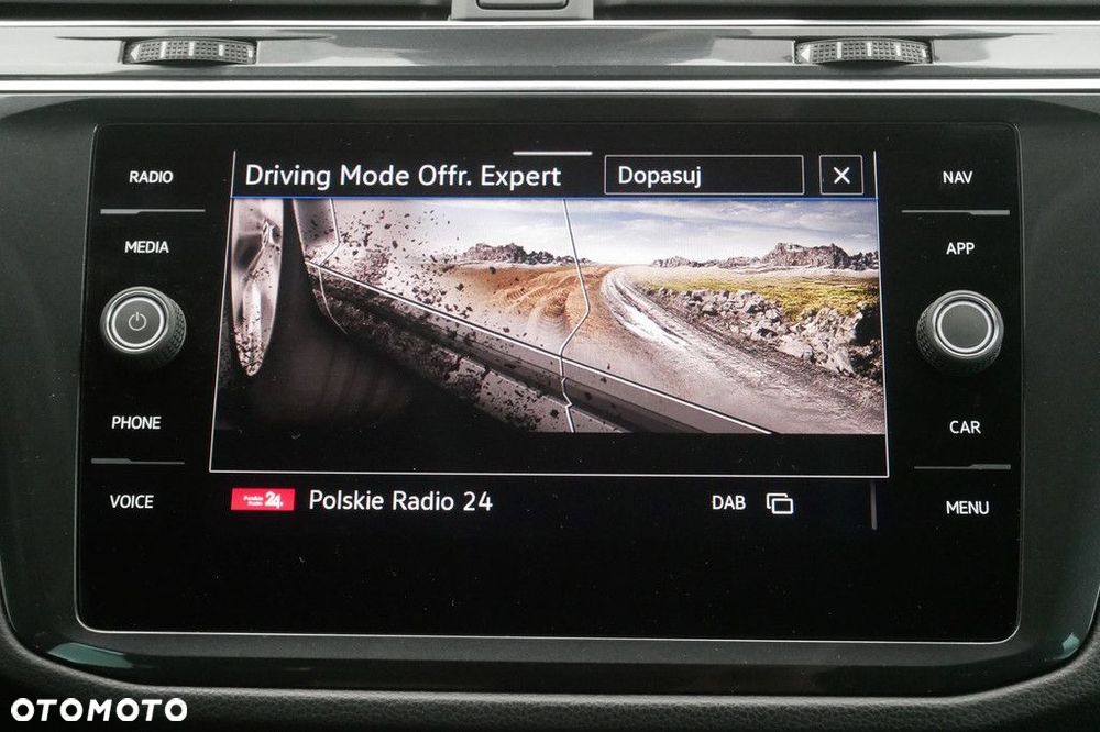 Volkswagen Tiguan 2.0 TDI SCR Elegance DSG - 30