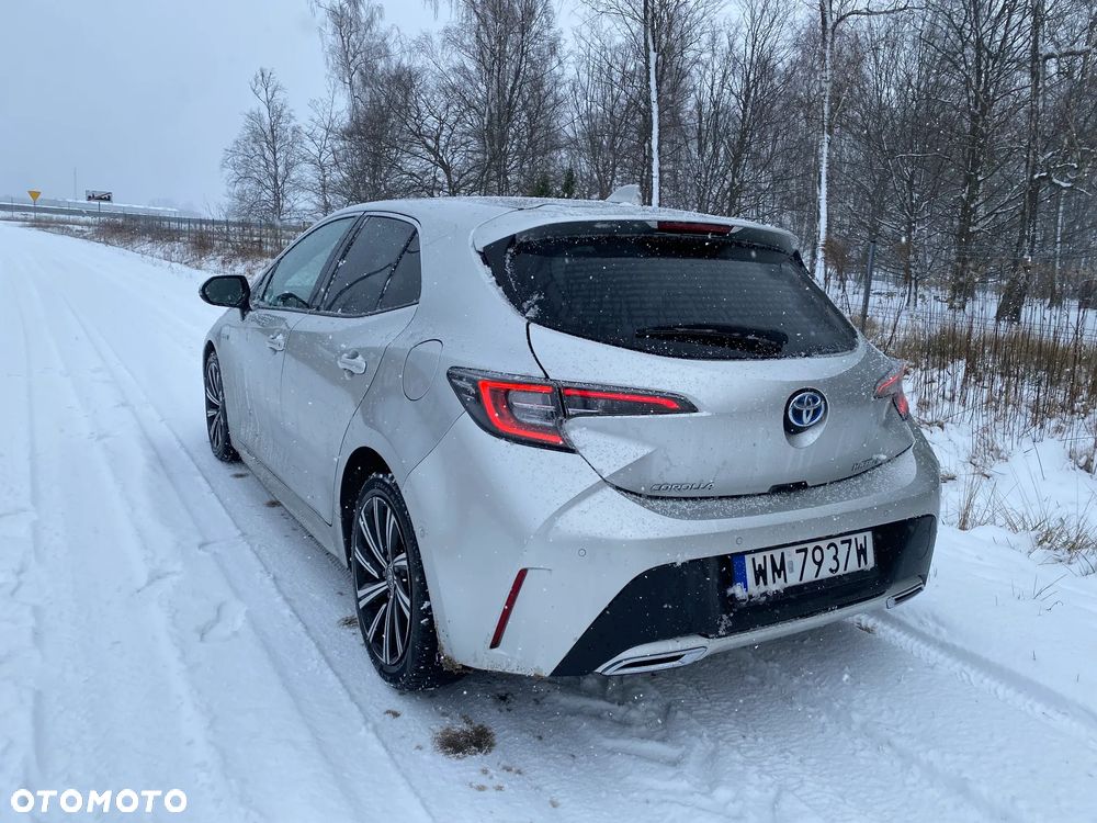 Toyota Corolla 1.8 Hybrid Comfort - 4