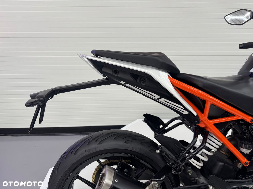 KTM Duke - 17
