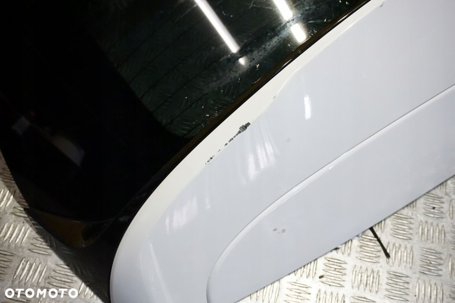 BUICK ENCLAVE 2018 - 2021 Klapa Tylna Bagażnika Szyba Spoiler Kompletna USA - 5