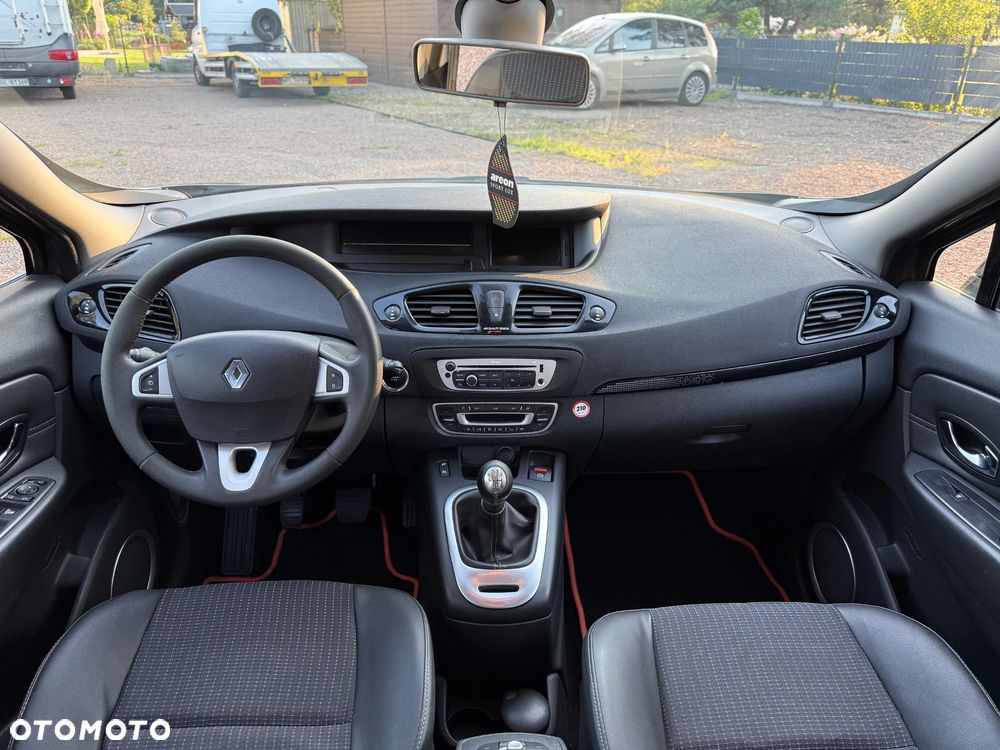 Renault Scenic - 13