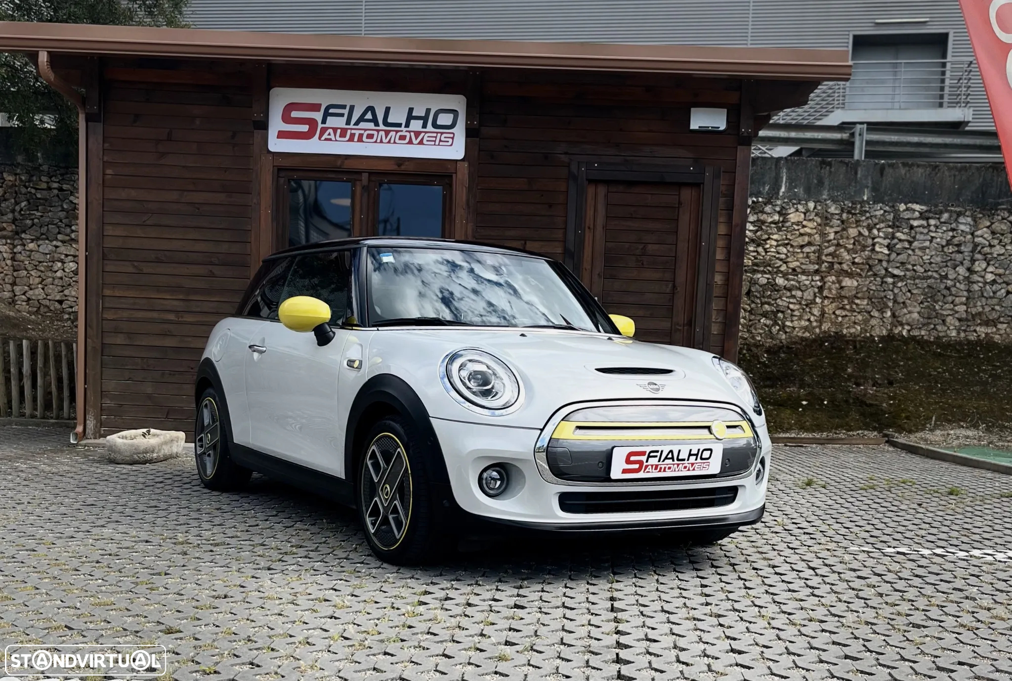 MINI 3 Portas Cooper SE - 23