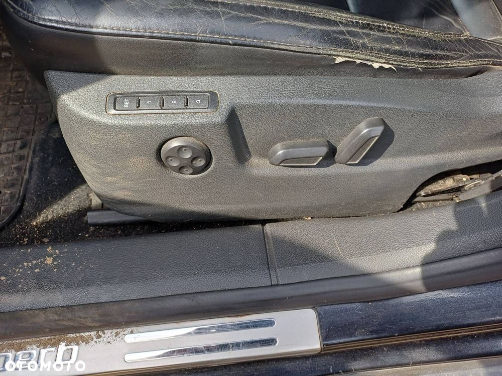 FOTELE KOMPLET LEWY PRAWY KANAPA TYŁ + BOCZKI SKODA SUPERB II SEDAN - 2