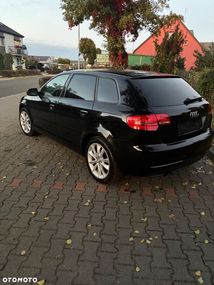 Audi A3 Sportback - 6