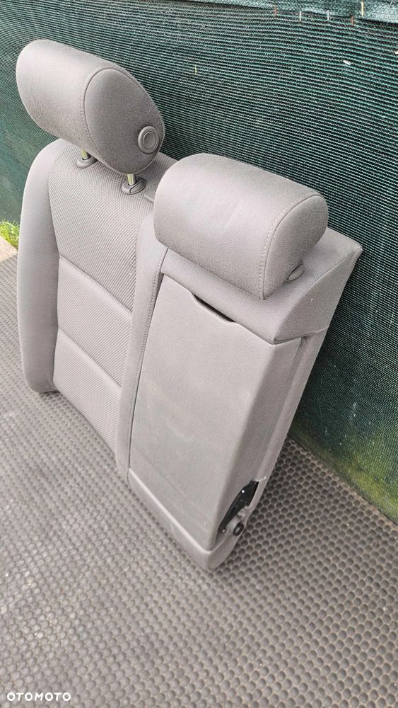 Podłokietnik Uchwyt Kubek Cup Holder Tył Tylny Oparcie Składane Welur Swing Audi A4 B6 B7 Sedan Kombi - 30