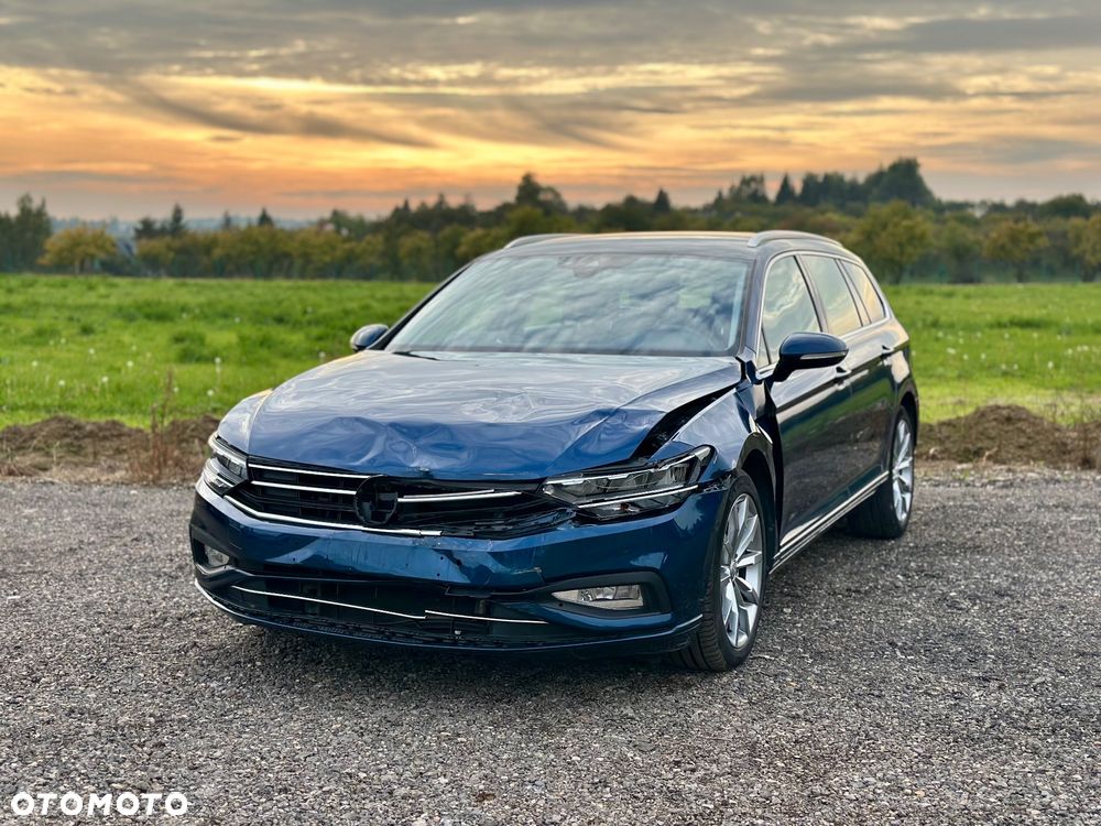 Volkswagen Passat Variant 1.6 TDI SCR DSG Comfortline - 5