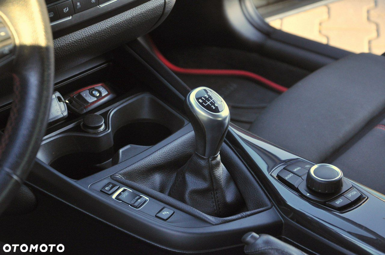 BMW Seria 1 - 34