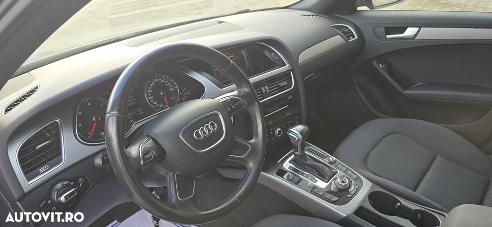 Audi A4 2.0 TDI DPF multitronic Ambiente - 16