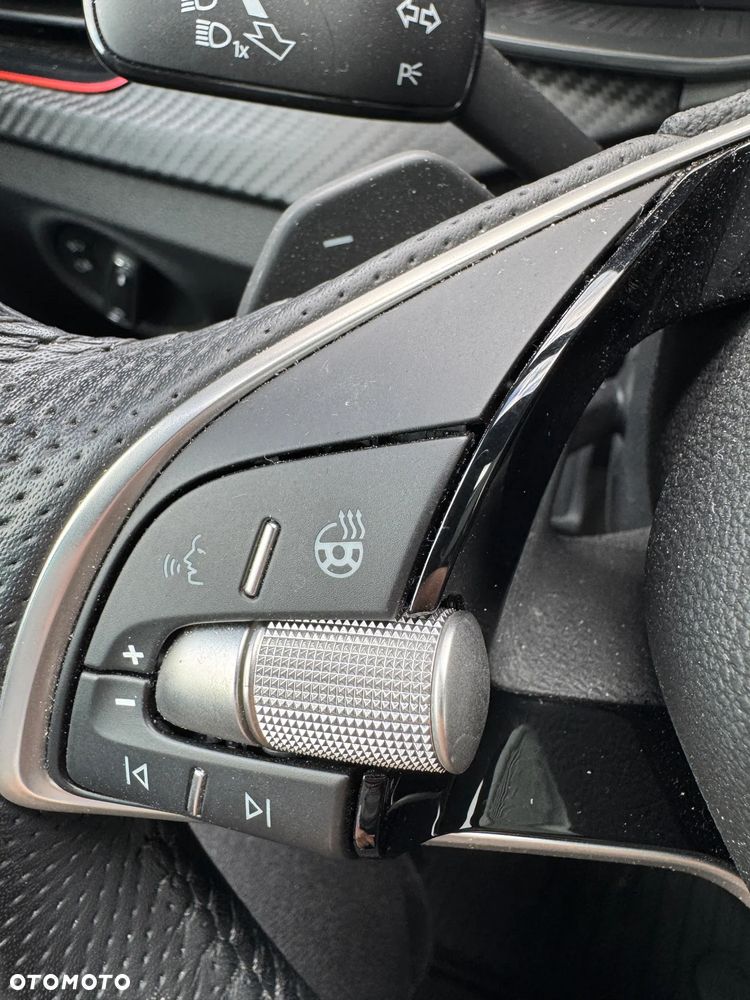 Skoda Kamiq 1.5 TSI Monte Carlo DSG - 24