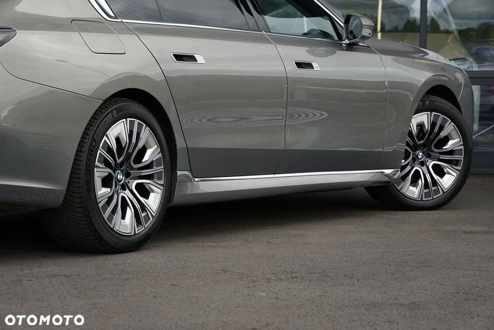 BMW Seria 7 740d xDrive mHEV sport - 8