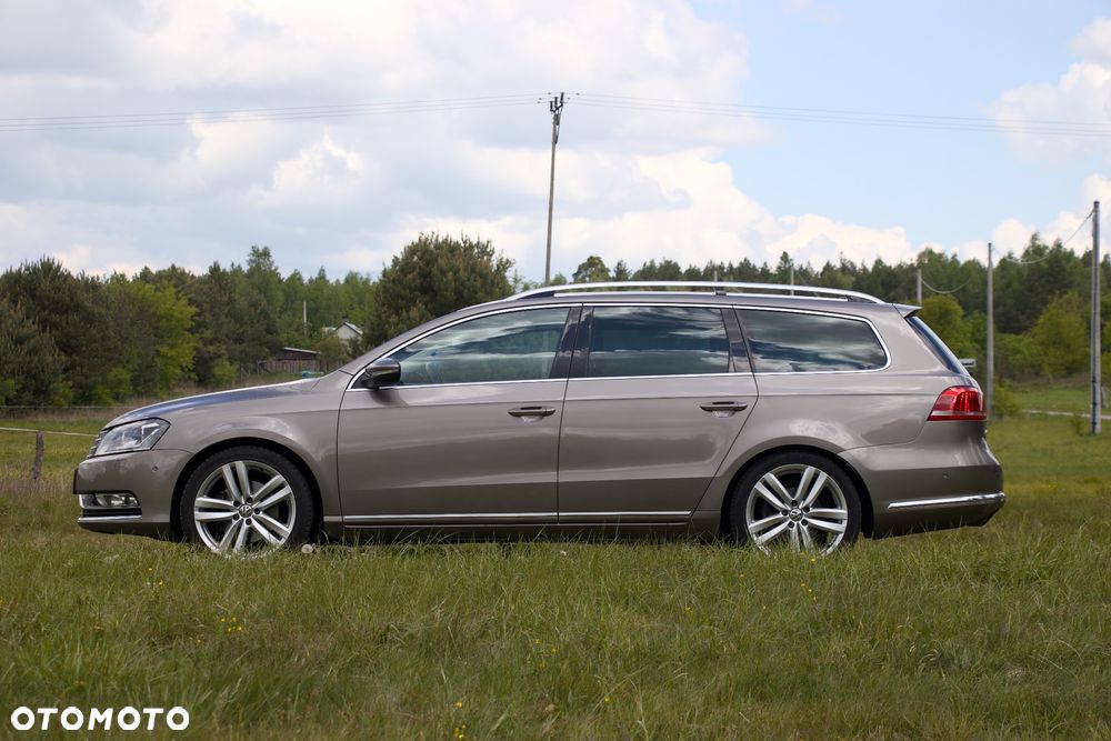 Volkswagen Passat Variant 2.0 TDI DSG BlueMotion Technology Exclusive - 8