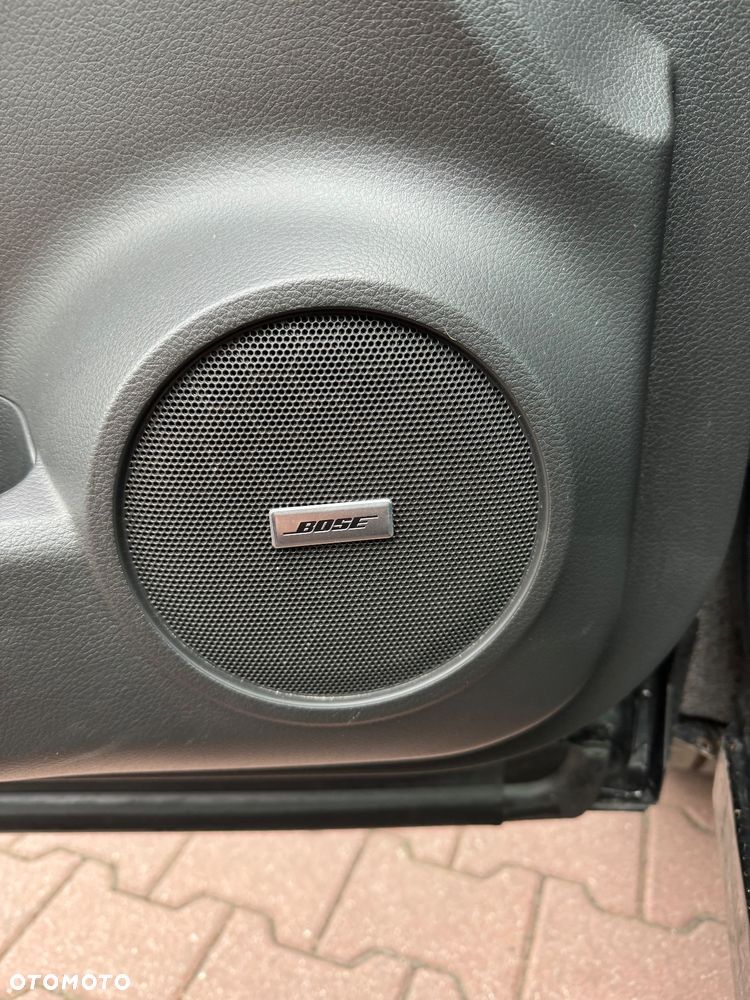 Nissan Qashqai 1.7 dCi 4x4 Tekna+ Xtronic - 11