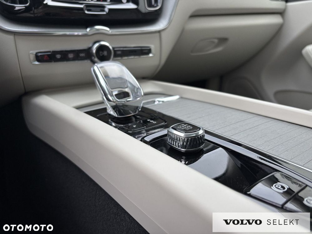Volvo XC 60 - 16