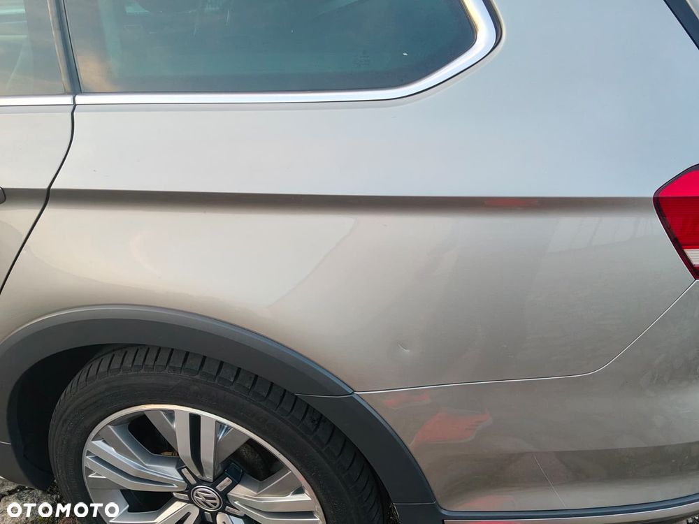 Volkswagen Passat Alltrack 2.0 TDI SCR 4Mot DSG - 19