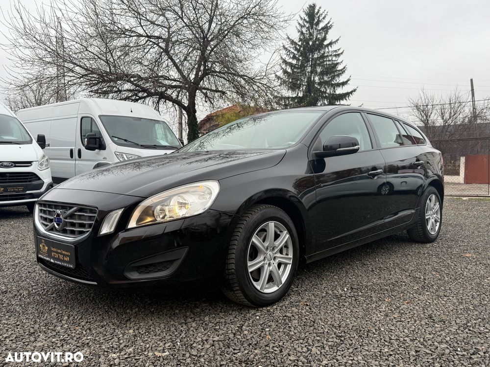 Volvo V60 DRIVe Geartronic Powershift - 2