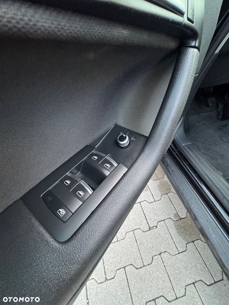 Audi A3 Sportback 2.0 TDI DPF Attraction - 22