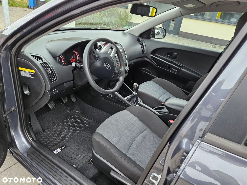 Kia Ceed 1.4 CVVT EX - 8