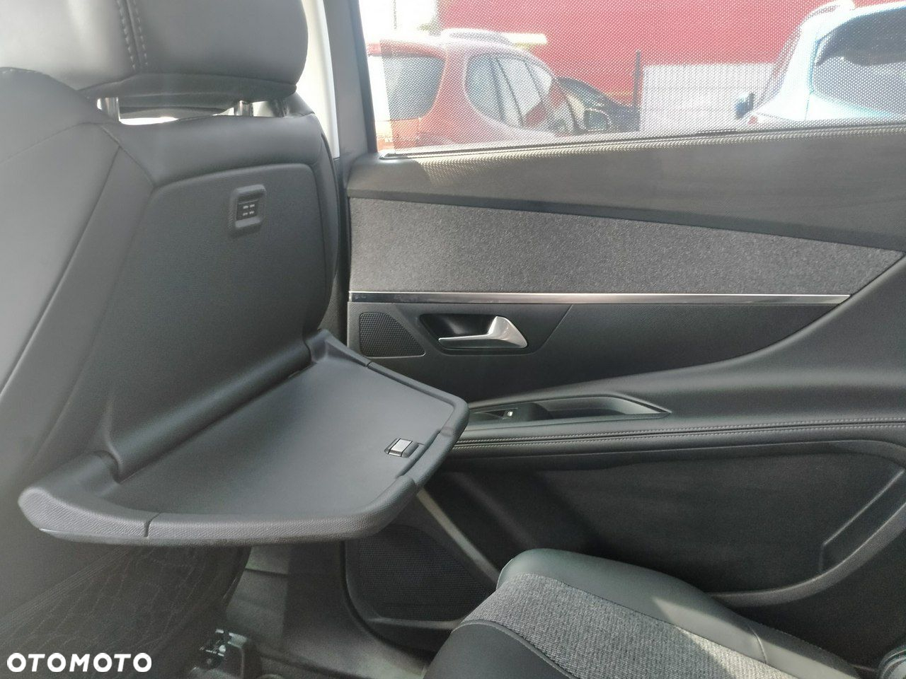 Peugeot 5008 2.0 BlueHDi Allure 7os - 18