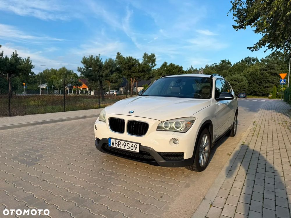BMW X1 sDrive20d EfficientDynamics - 1