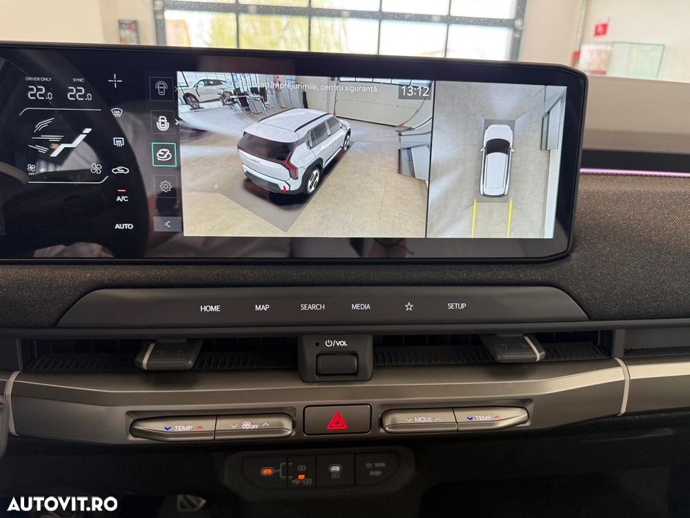 Kia EV3 81.4 kWh 4x2 AT GT Line - 9