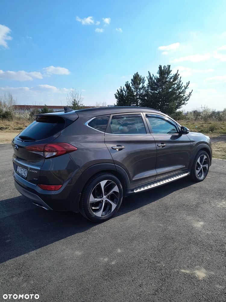 Hyundai Tucson 2.0 CRDI Premium 4WD - 11