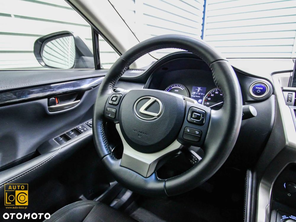 Lexus NX 300h Prestige AWD - 23