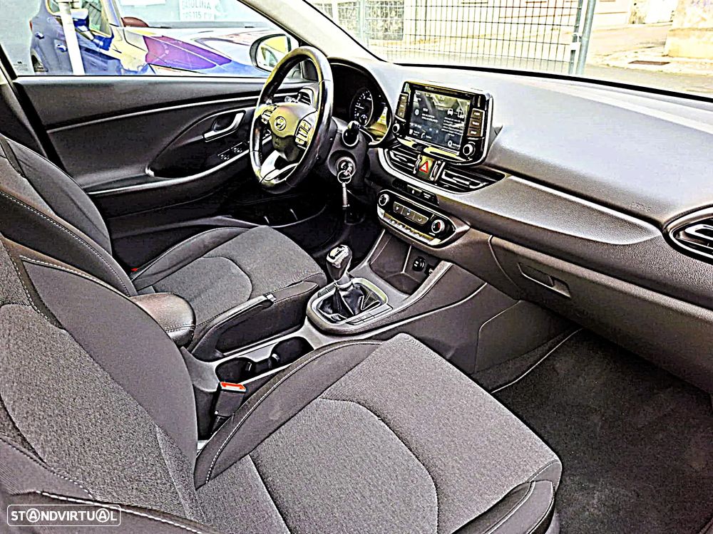 Hyundai i30 SW 1.6 CRDi Style - 30