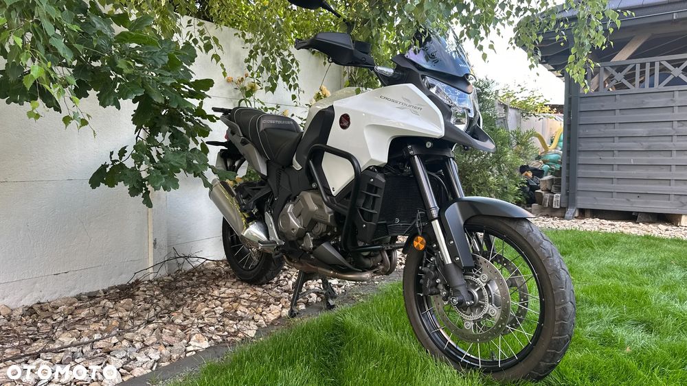 Honda VFR - 25