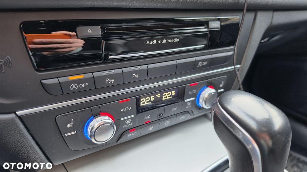 Audi A6 Avant 2.0 TDI ultra S tronic - 6