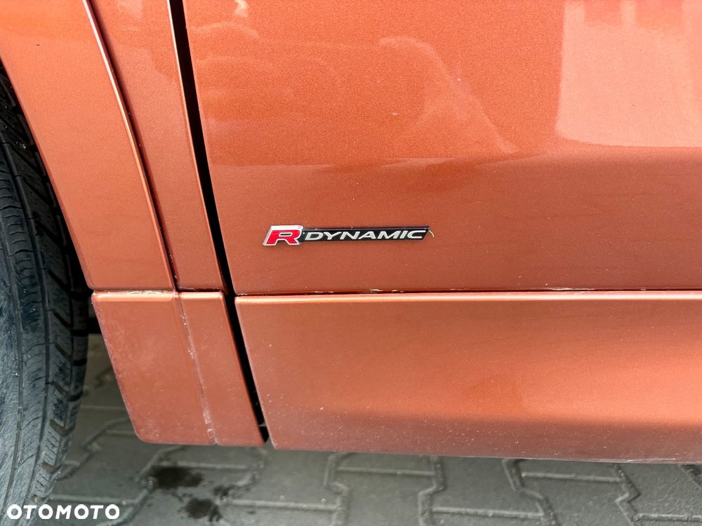 Land Rover Discovery Sport 2.0 D180 R-Dynamic - 8