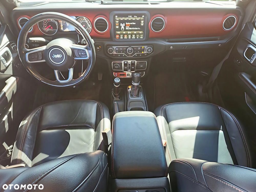 Jeep Wrangler - 8
