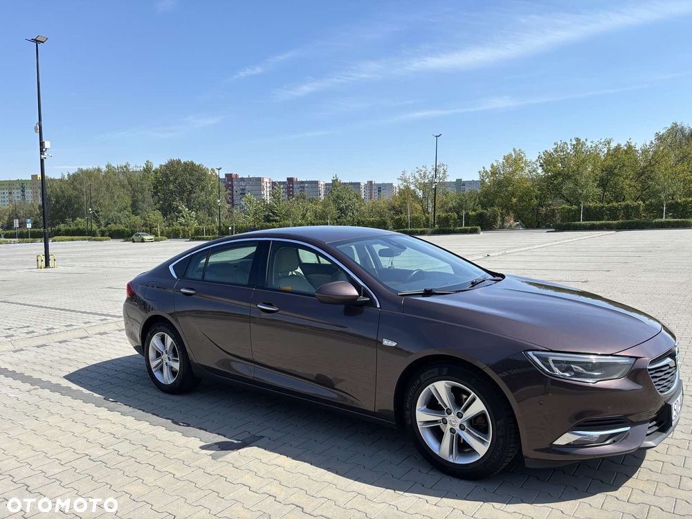 Opel Insignia 1.6 (118g) Business Edition - 1