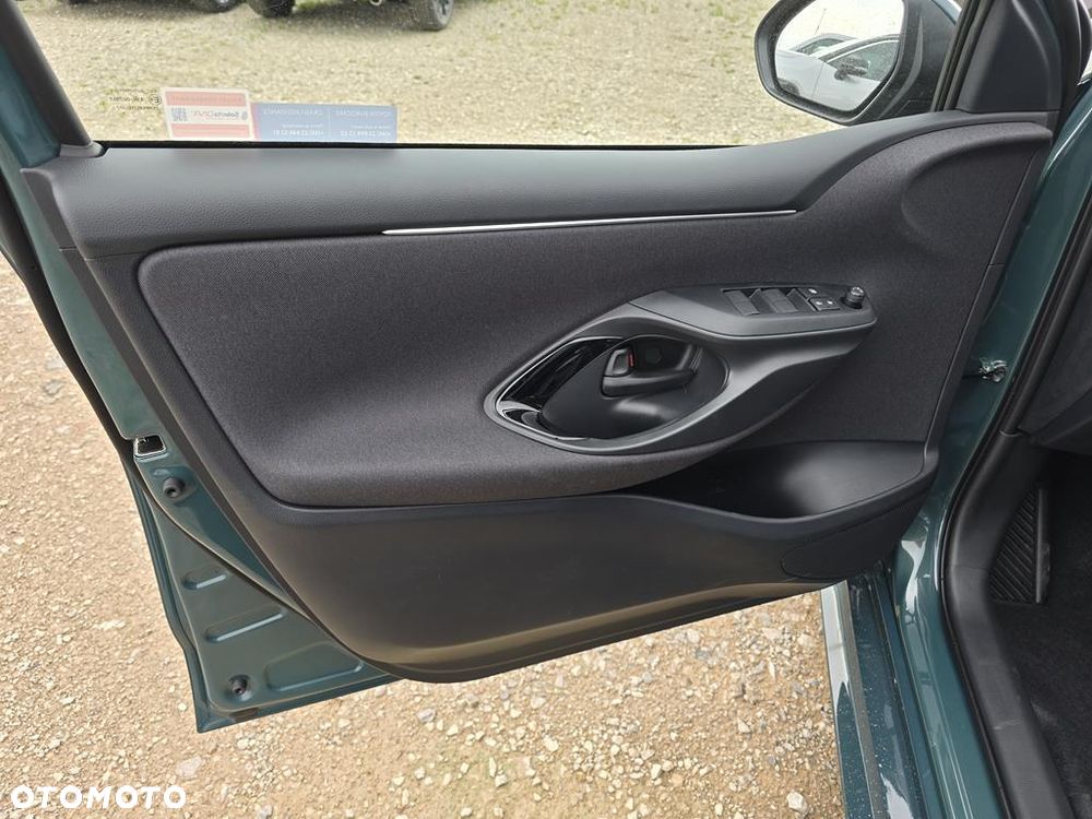 Toyota Yaris Hybrid 1.5 Style - 12